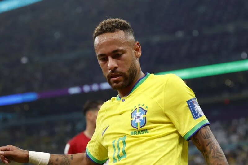 Neymar fará ressonância magnética após lesão persistente na panturrilha