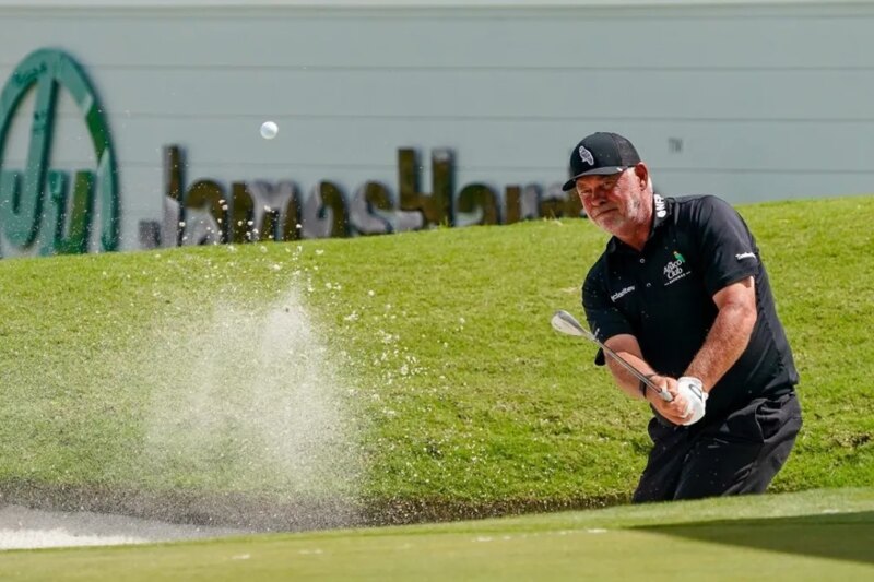 Darren Clarke e Ben Crane postam o recorde de 54, lideram a American Family