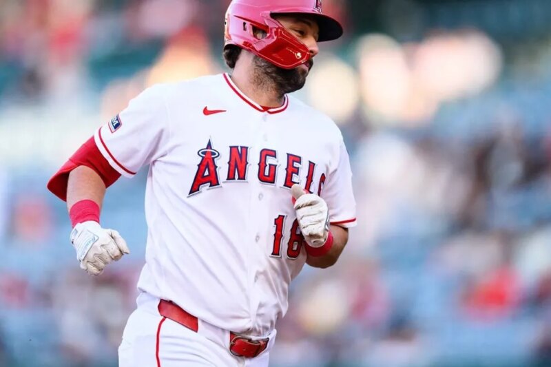 Os anjos reintegram Nolan Schanuel e colocam Jorge Soler na IL