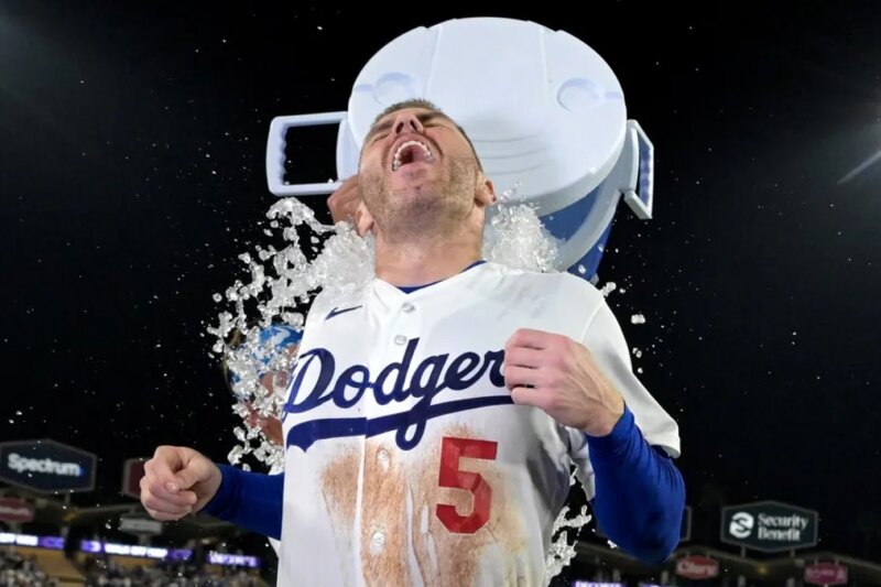 Recém-saídos dos fogos de artifício, os Dodgers pretendem continuar correndo contra os Angels