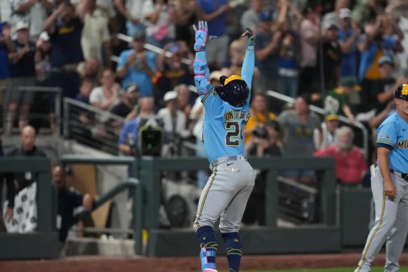 Resumo da MLB: Brewers derrotam A’s 15-14 em 12 entradas em Las Vegas