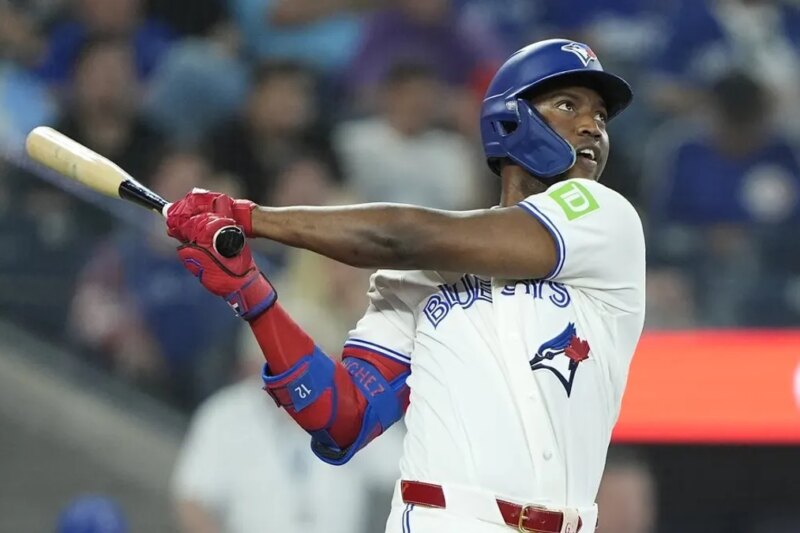 Jays coloca OF Jesus Sanchez em IL, recal INF Sean Keys