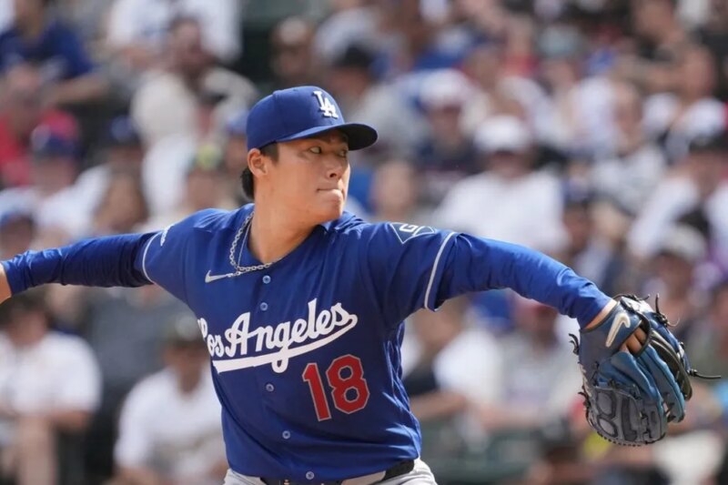 Yoshinobu Yamamoto perde a parte sem rebatidas em 9º, mas os Dodgers derrotam os White Sox