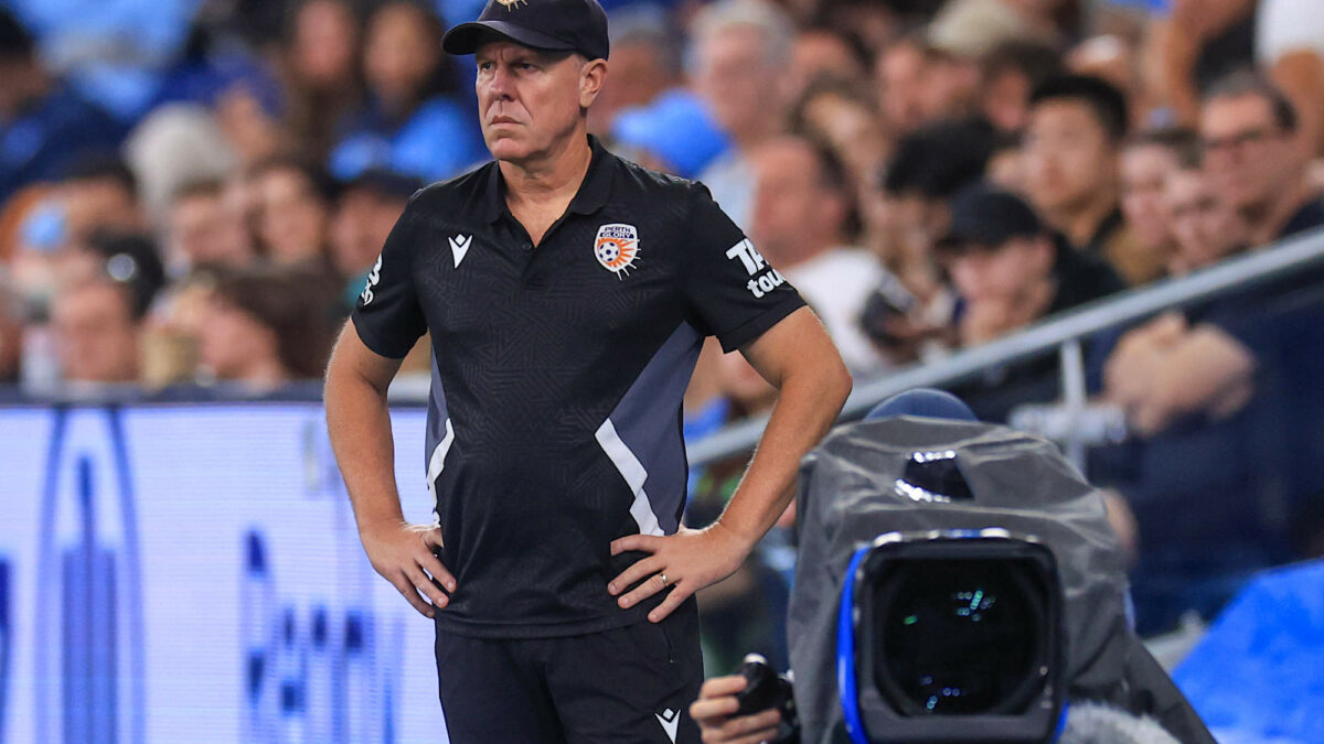 A-League derrubando a 14ª rodada: demitir treinador após treinador não vai ajudar o Wanderers, Big Blue parecendo suculento no Dia da Austrália