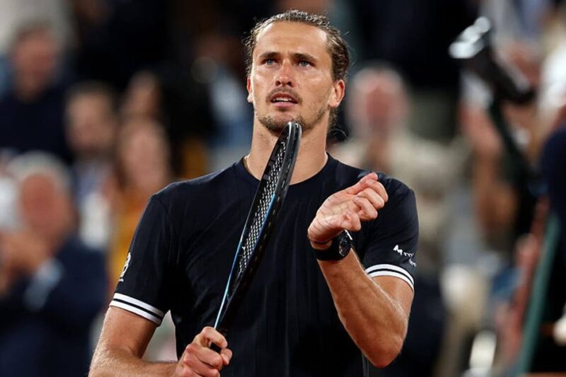 Atualizações ao vivo do Aberto da França 2026: as últimas semifinais masculinas com Zverev, Mensik e Cobolli em ação hoje