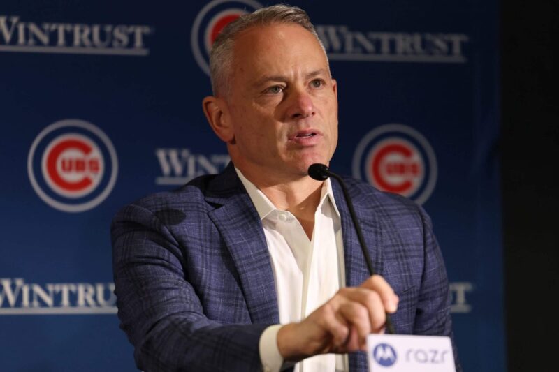 O prazo de negociação não está na mente de Jed Hoyer, mas os Cubs precisam estar presentes no mercado