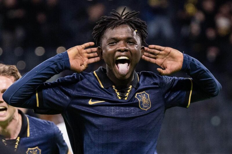 Brighton confirma contratação de £ 21,5 milhões do ala adolescente Zadok Yohanna do AIK Estocolmo