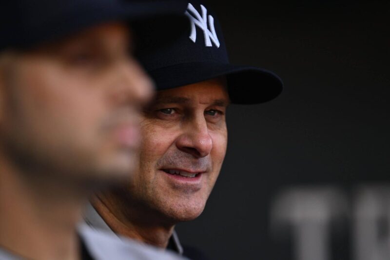 Aaron Boone, dos Yankees, admite que adormeceu perto do final do jogo da vitória do campeonato dos Knicks
