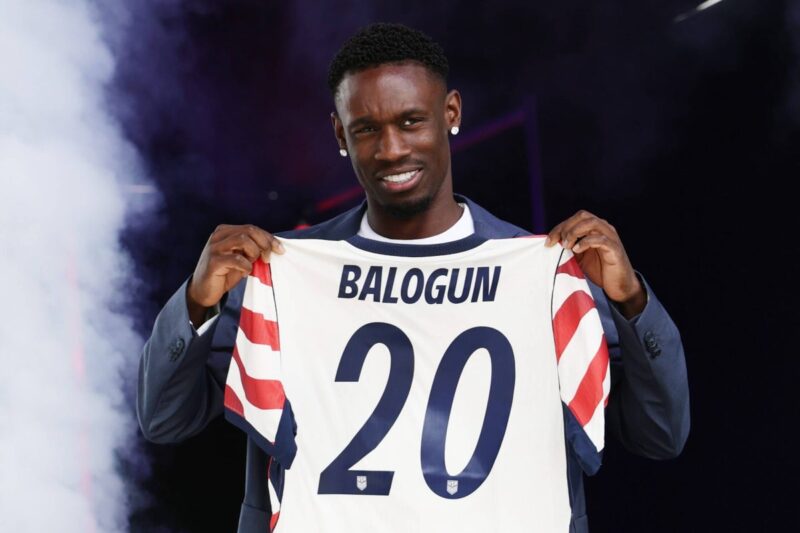 As camisas USMNT de Folarin Balogun se esgotaram após a abertura da Copa do Mundo