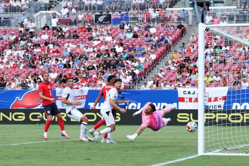 Inglaterra 1 Nova Zelândia 0: Quem defendeu uma posição inicial? Como a equipe de Thomas Tuchel lidou com o calor?