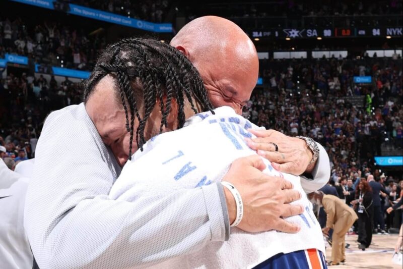 Jalen e Rick Brunson levantam os Knicks juntos. ‘Eu me virei e meu pai estava lá’
