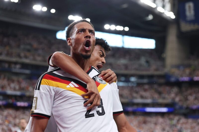 A Alemanha começa a Copa do Mundo com uma vitória esmagadora. Mas será que Curaçao sofreu com a pausa para hidratação?