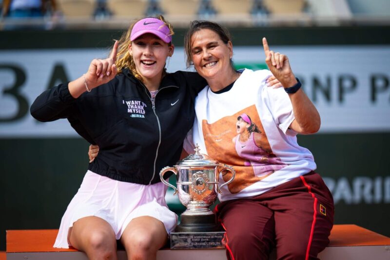 O título de Mirra Andreeva no Aberto da França adiciona mais um lugar à tabela principal do WTA Tour