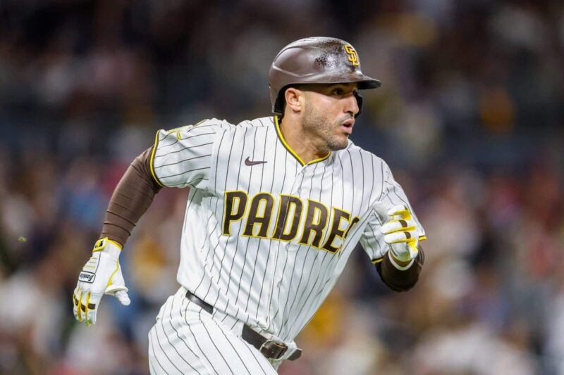 Ramón Laureano, do Padres, provavelmente estará fora da temporada após passar por uma cirurgia no quadril