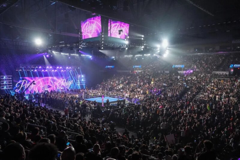 Campeão emite declaração sobre o futuro após partida histórica do WWE SmackDown