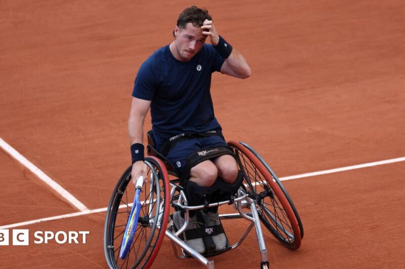 Resultados do Aberto da França em 2026: Alfie Hewett, da Grã-Bretanha, perde a final de simples em cadeira de rodas para Tokito Oda pelo segundo ano consecutivo
