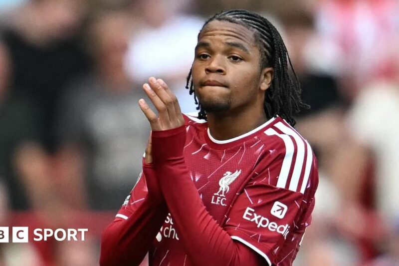 Rio Ngumoha: Bayern de Munique interessado no extremo do Liverpool