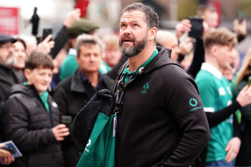 Farrell estende acordo com a Irlanda até a Copa do Mundo de 2031