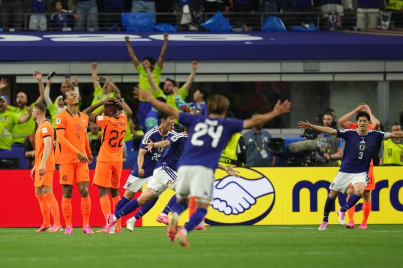 Japão empatou tarde e empatou com a Holanda