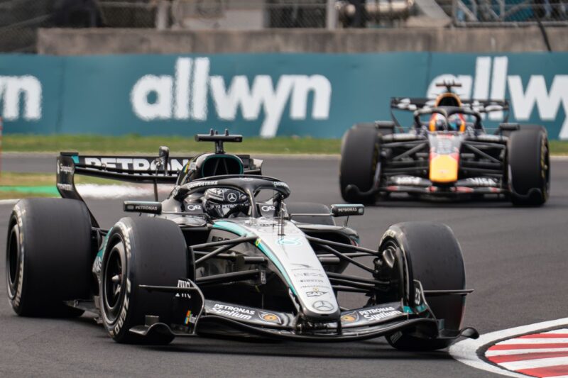 The F1 Show: Decisão da FIA de conceder atualização de motor Mercedes questionada por David Croft da Sky Sports F1 | Notícias F1
