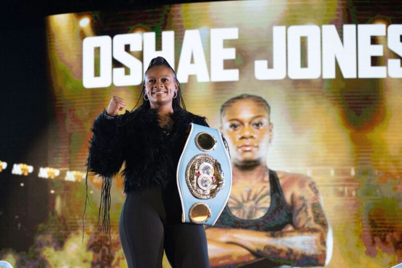 MVP Boxe 04: Oshae Jones mantém a coroa júnior dos médios do IBF após empate dividido com Elia Carranza | Notícias de boxe