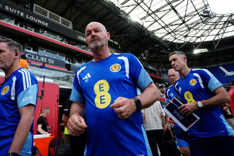 Escócia: Steve Clarke tem ‘problemas fantásticos’ em termos de seleção antes da estreia na Copa do Mundo | Notícias de futebol