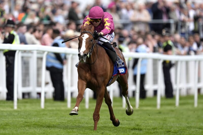 Epsom: Trovejando nas tempestades para a glória de Oaks para Joseph O’Brien | Notícias sobre corridas