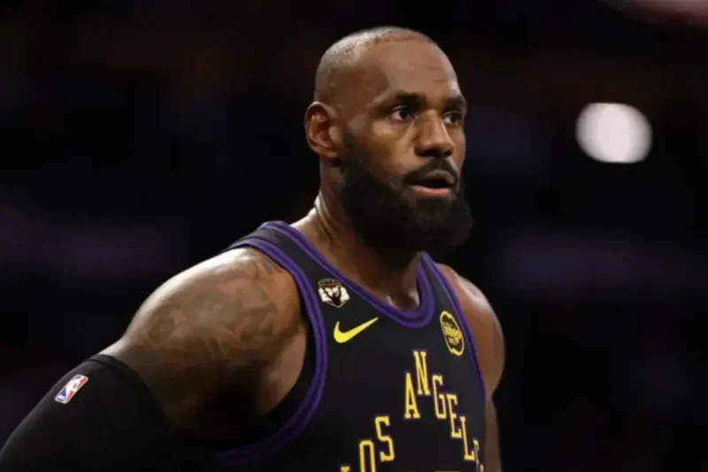 A decisão de agência gratuita de LeBron James se resume a mais do que basquete