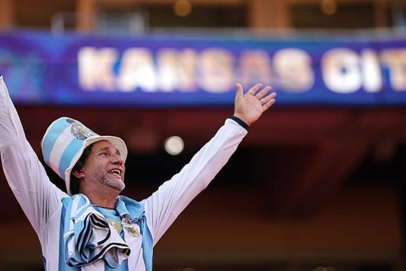 Messi deve começar enquanto a defesa da Argentina na Copa do Mundo continua contra a Suíça: atualizações ao vivo