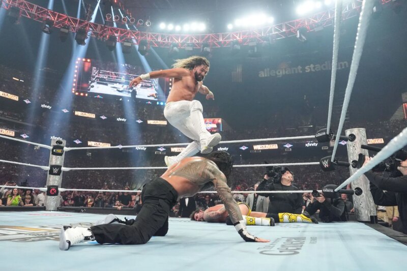 3 erros que Seth Rollins DEVE evitar se quiser vencer Roman Reigns antes do WWE SummerSlam